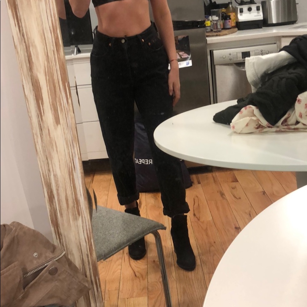 Vintage Black Denim Levi’s - Fit Like a 27/28 or S